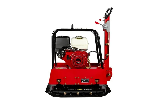 Виброплита DDE VP260-HK (Honda 13,0 л.с.,плита 830х680 мм,750 кв.м./час.КОЛЕСА)