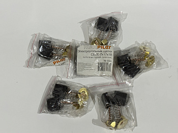 Щетка графитовая 604 MaxPiler CBSE 7х17х18 (пружина, пятак-уши (Makita 9069, GA9020S, GA9030, CB-204)