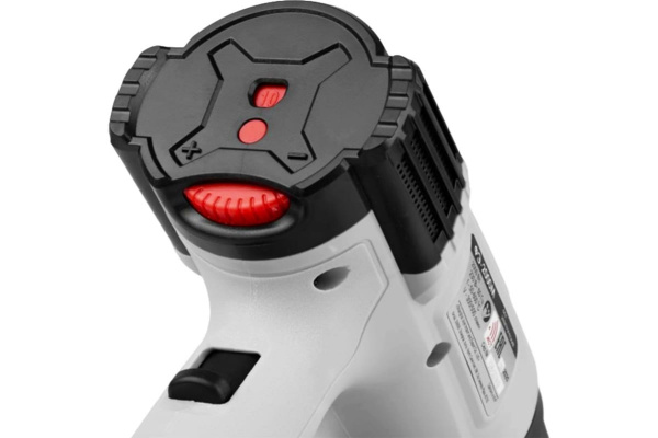 7881